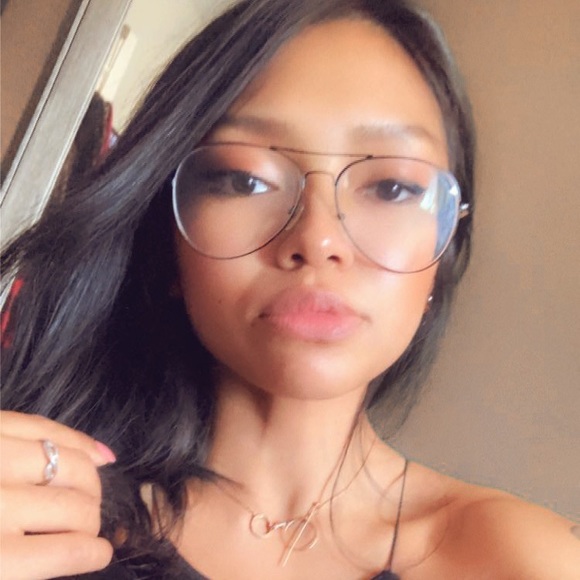 Meet your Posher, Jazzelle - Picture 1 of 1